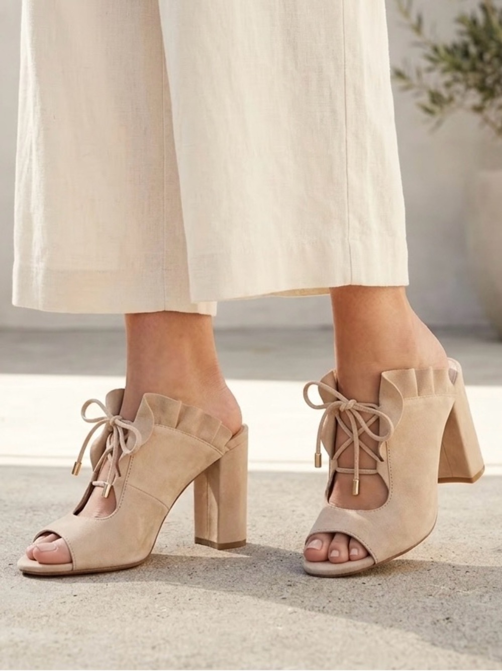 Antonio Melani Sarika Nude Suede Ruffled Peep-Toe Block Heel Mules - Size 7M